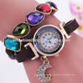 Cristal colgante de cuero lindo relojes